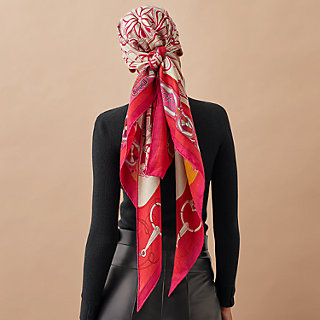 Hermès Tissé  du Brésil シルクスカーフ Folklore d'Henri d'Origny giant triangle | Hermès Saudi Arabia
